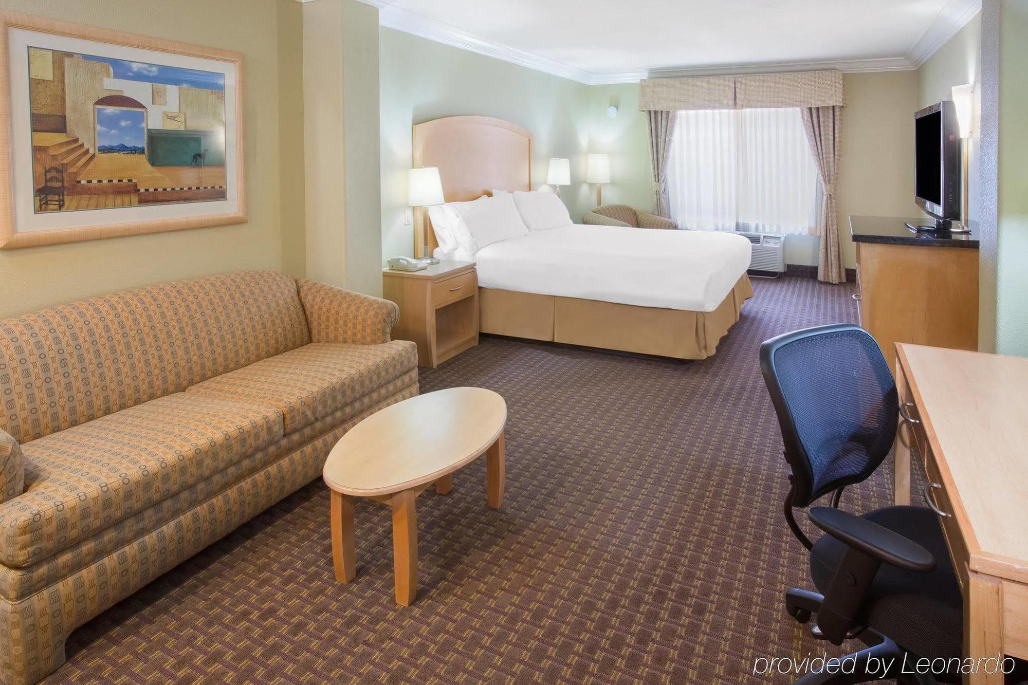 Holiday Inn Express Hotel & Suites Vacaville By Ihg Экстерьер фото