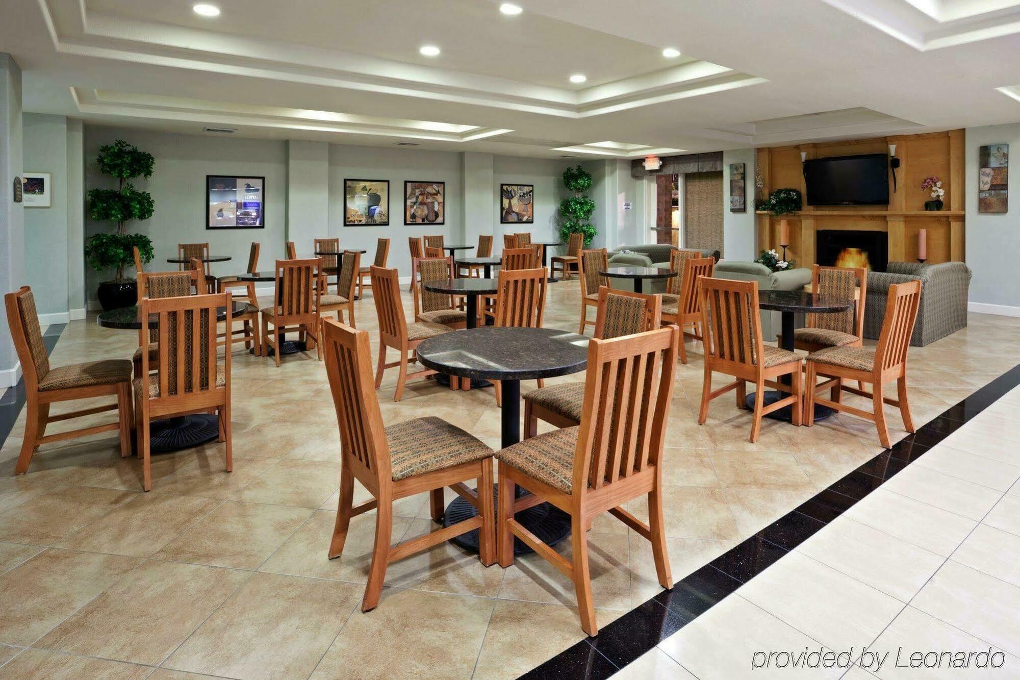 Holiday Inn Express Hotel & Suites Vacaville By Ihg Экстерьер фото